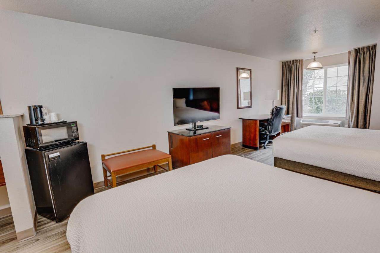 The Ashley Inn & Suites Lincoln City Exteriör bild