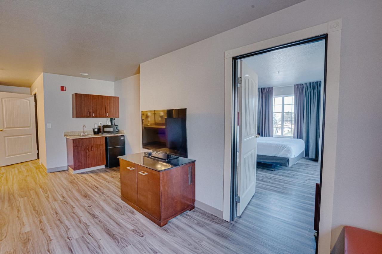 The Ashley Inn & Suites Lincoln City Exteriör bild