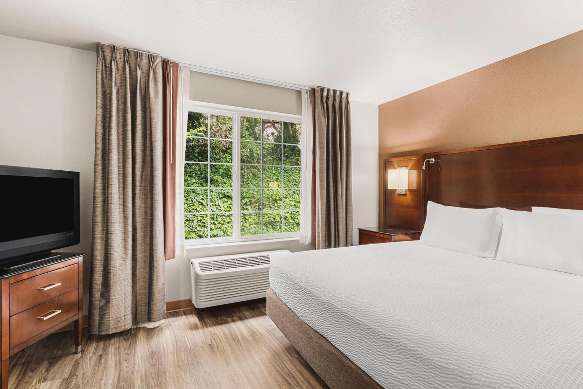 The Ashley Inn & Suites Lincoln City Exteriör bild